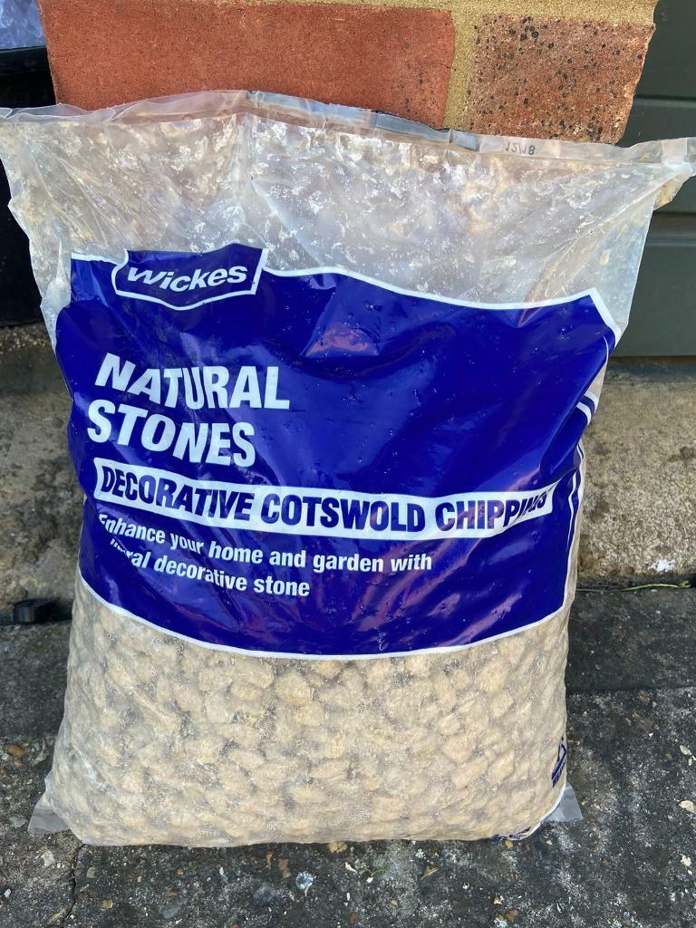 wickes limestone chippings